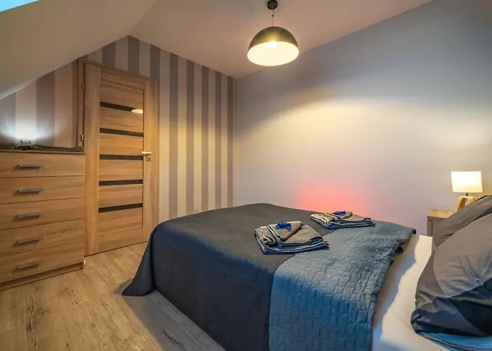 Bunny Aparts アパート *